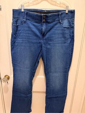 Nine West Bootcut Jean W18